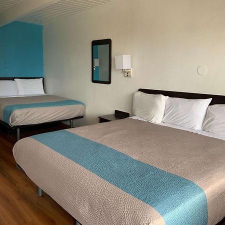 Motel 6 Pismo Beach Ca Pacific Ocean Exterior photo