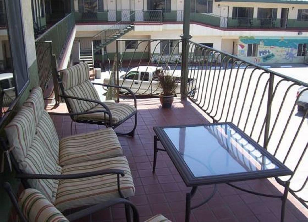 Motel 6 Pismo Beach Ca Pacific Ocean Exterior photo