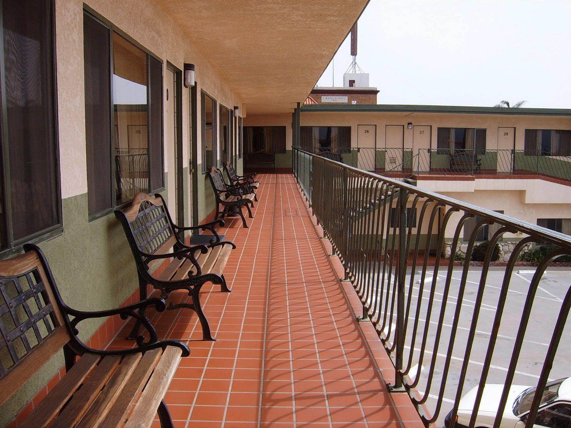 Motel 6 Pismo Beach Ca Pacific Ocean Exterior photo